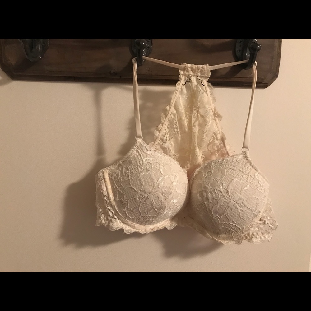 PINK-VS front closure bralette